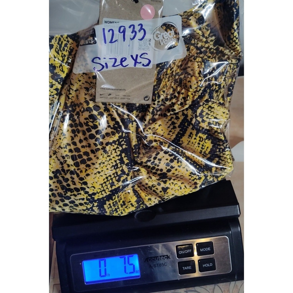 NIKE FLY Women XS Vivid‎ Sulfur DRI-FIT Loose Snake Print Basketball Shorts NEW - Picture 16 of 16